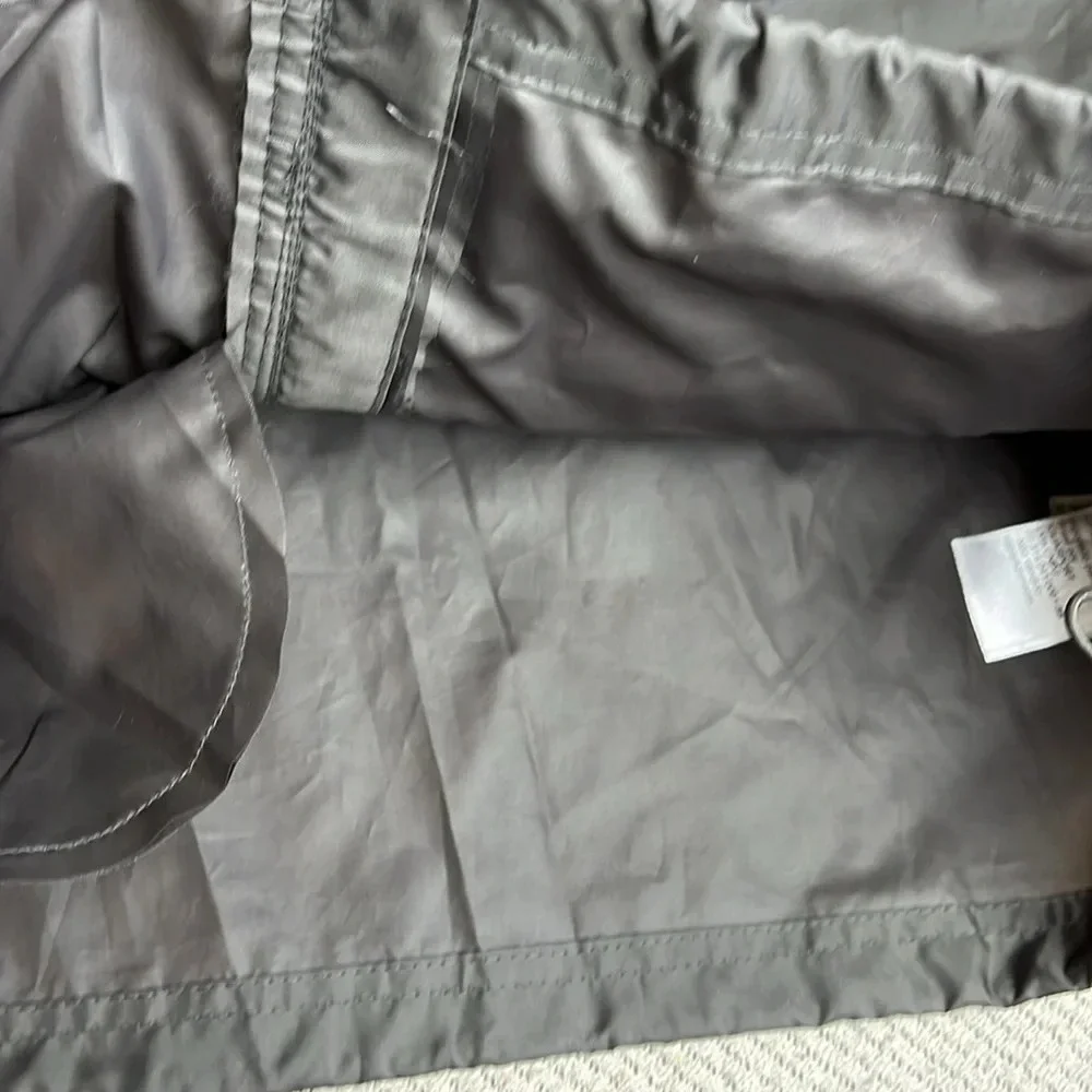 Quechua Raincut Phantom WINDPROOF AND WATER-REPELLENT HIKING Fullzip Jacket